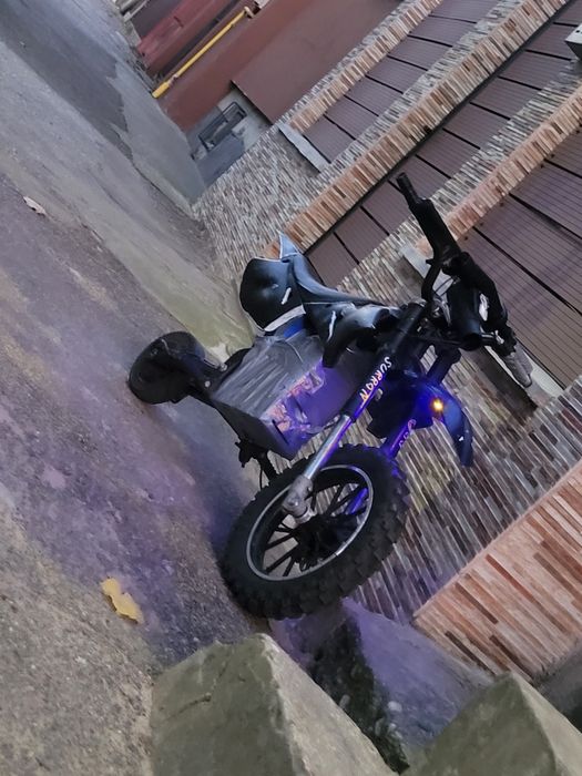 Vând mini surron sau schimb cu kukirin