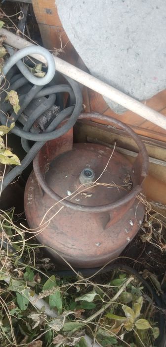 Продам газ болоны