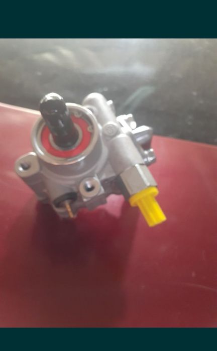 Генератор на Мазду Кронос 626