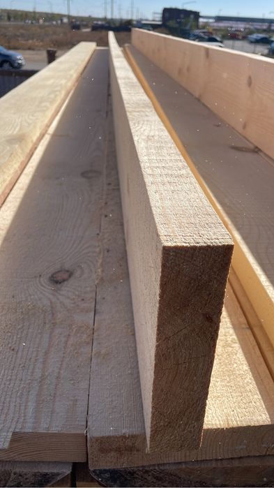 Доска брус стропила