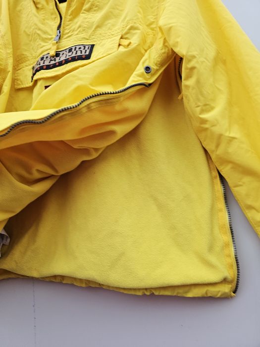 Napapijri оригинална дамска горница /яке  М размер