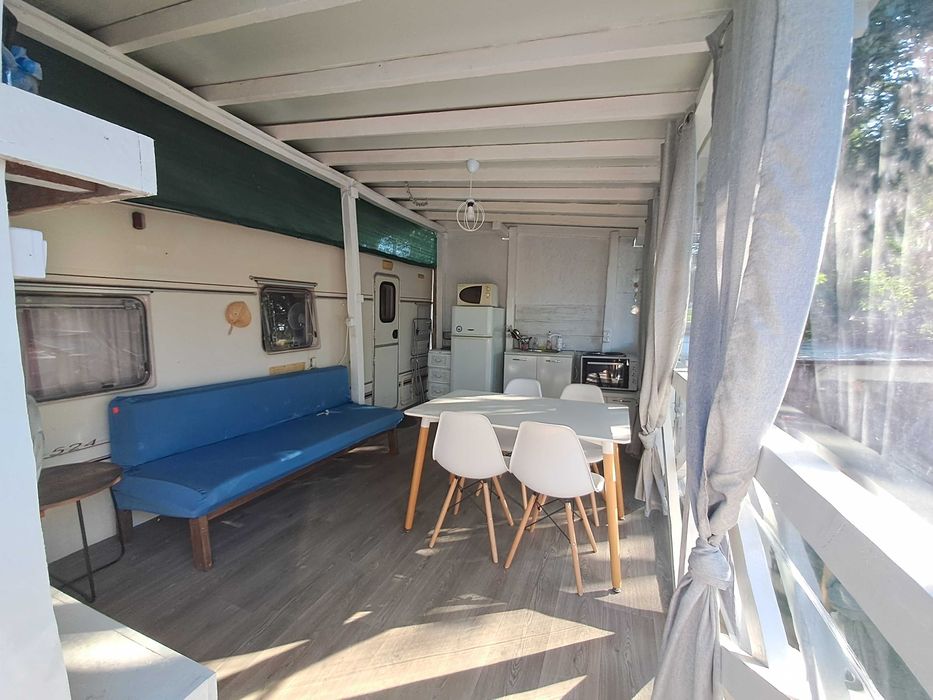 Каравана на къмпинг Златна рибка"