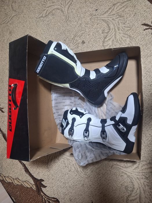 Echipament Enduro Nou!