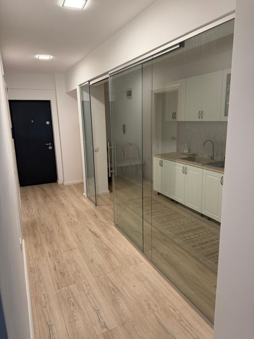 Inchiriez apartament