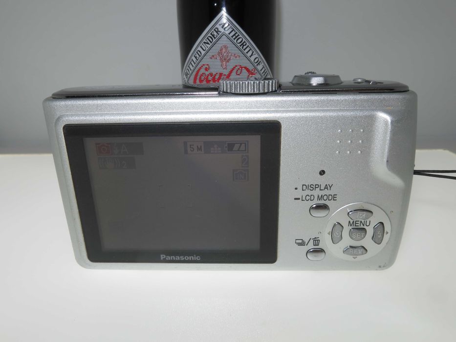 Panasonic Lumix DMC-TZ1 компактен фотоапарат LEICA оптика 10х