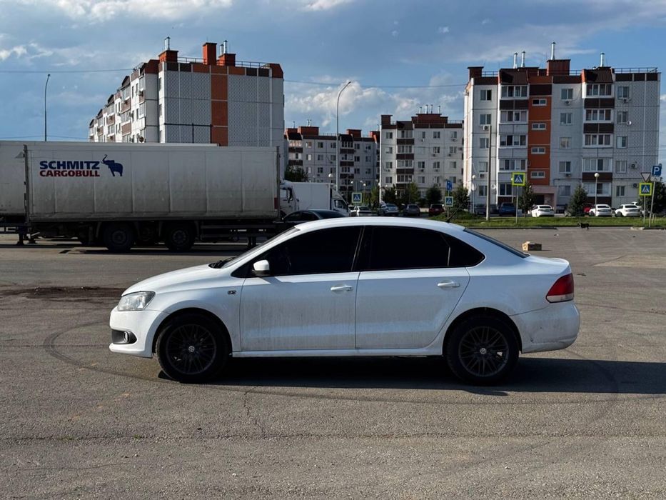 Фолькваген поло продам