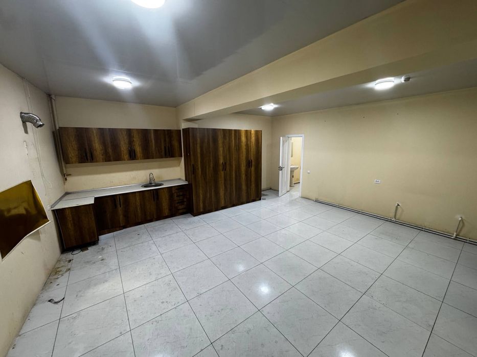 Склад / помещение под хранение  в аренду (класс ААА) Мирабадский РУВД