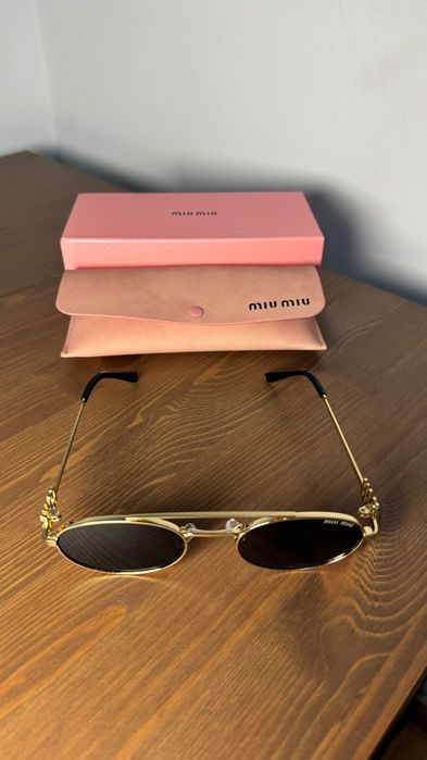 Ochelari de soare Miu Miu