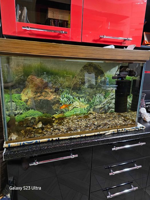 Аквариум 100л. Хорошего качества