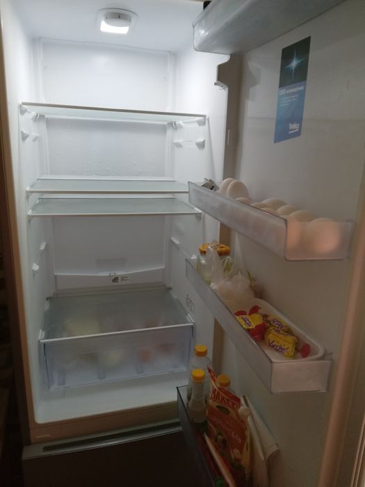 Продам холодильник.