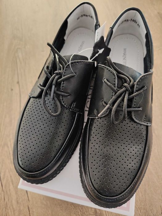 Нови обувки от естествена кожа No 41