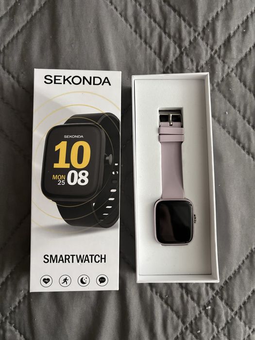 Смарт часовник Sekonda