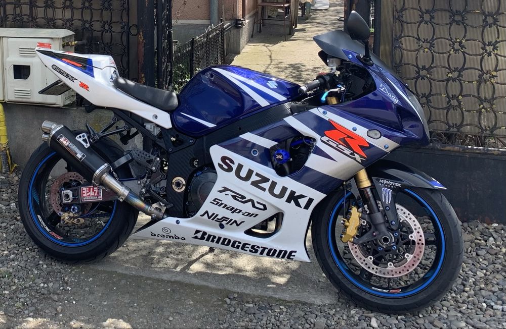 Suzuki GSX-R 1000 K4