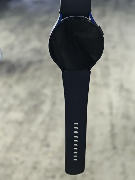 Galaxy watch 6 44 mm qora ideal