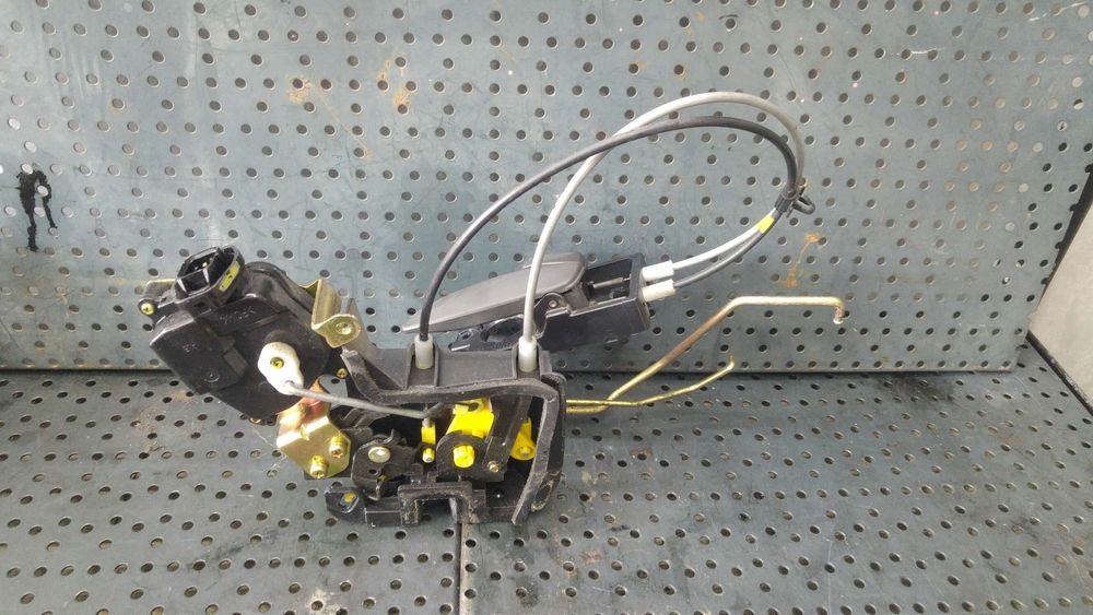 Maner interior cu broasca dreapta fata kia rio 2 jb 82623jb000