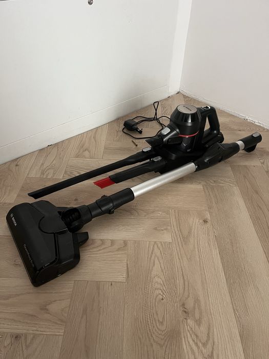 Aspirator Bosch Unlimited 7