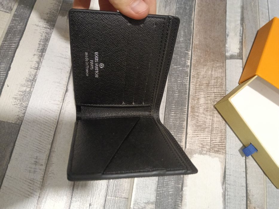 Supreme x Louis Vuitton портфейл
