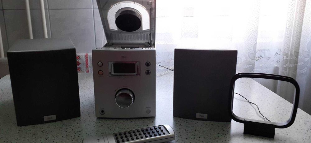 Vand radio cu cd player