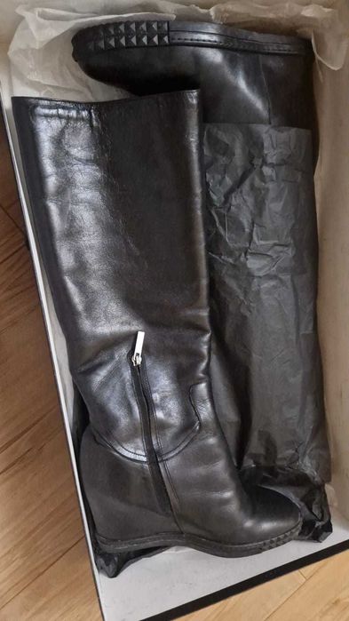 Сапоги женские!!!