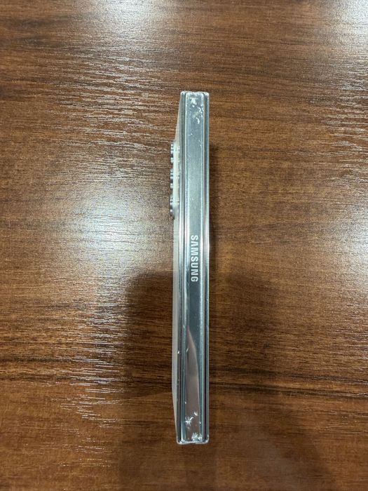 Смартфон Samsung Galaxy Z Fold5 бежевый