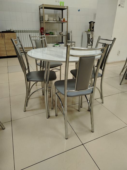 Стол сол стульями