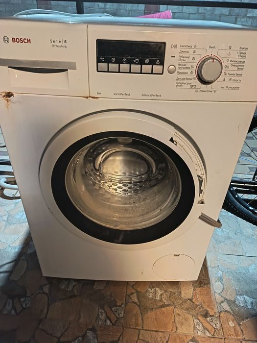 Продаю стиральную  машину BOSCH б/у
