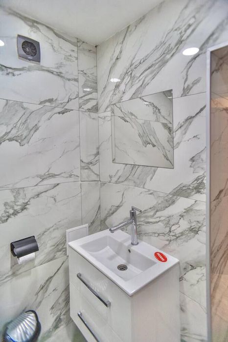 Дава се под наем Двустаен апартамент в Пловдив, Христо Смирненски - 72 кв.м за 425 € - Снимка #4