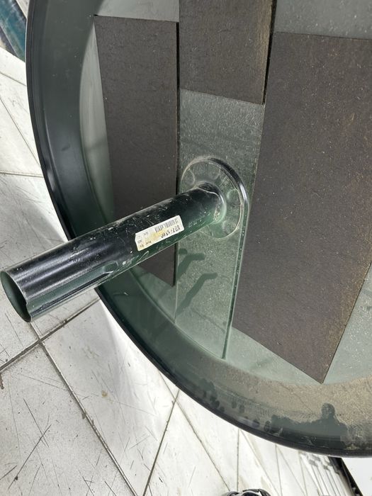 Продам крышку запаски на Mercedes G63 w463