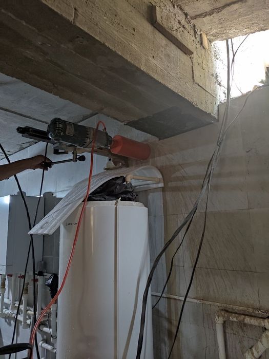 Almazniy bur teshamiz