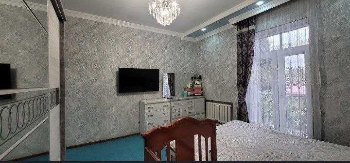 3/2/4 ТЦ Next, Magic City, Яккасарайский р-н