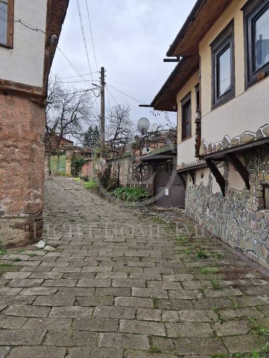 Продава се Къща в Перущица - 226 кв.м за 143 €/кв.м - Снимка #14