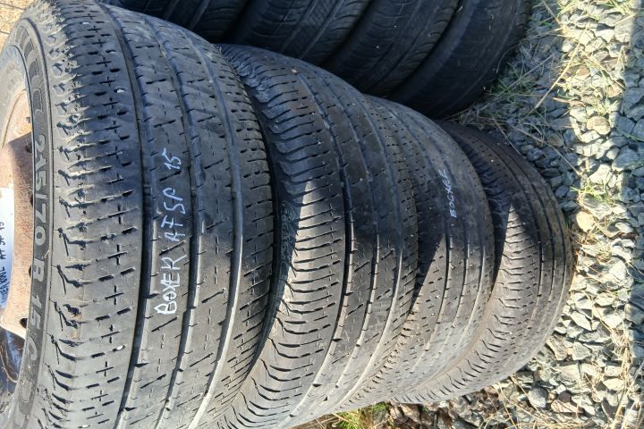 Jante tabla cu anvelope 15 215/70 R15 C 215/70 R15 C Peugeot Boxer 2