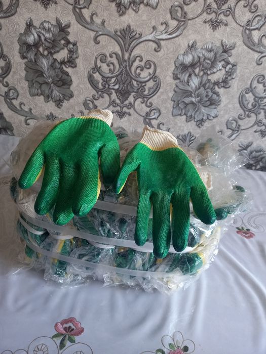 Трикотажные рабочие перчатки