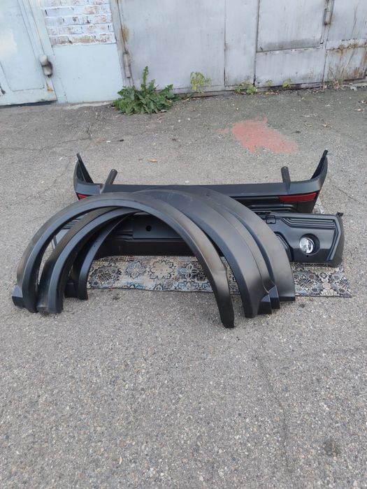 Продам бампера на Ниву