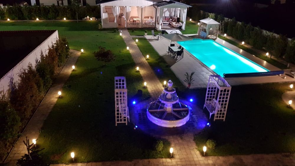 Vila spatioasa cu teren generos