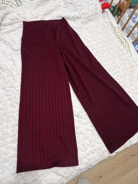 Pantaloni evezati- Burgundy
