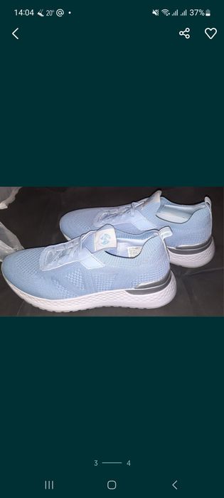 Продам кроссовки новые