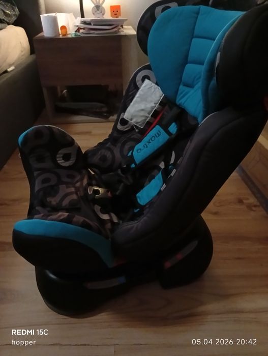 Детско столче за кола Chipolino Maxtro