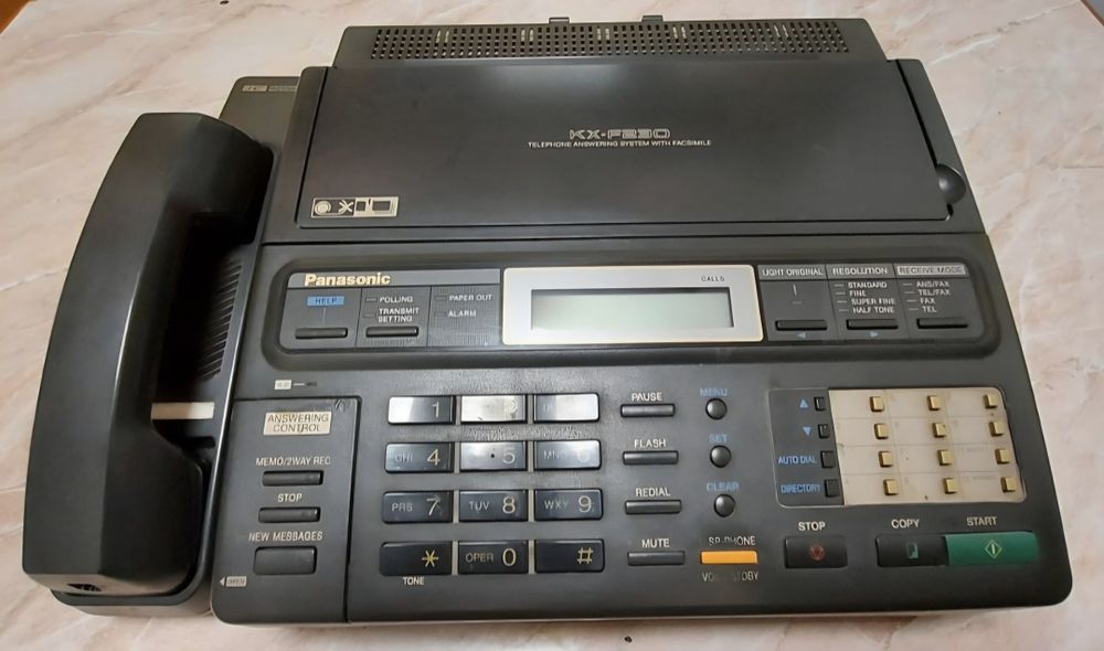 Телефакс (Panasonic)