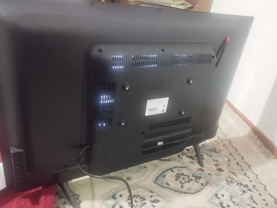 Продам телевизор