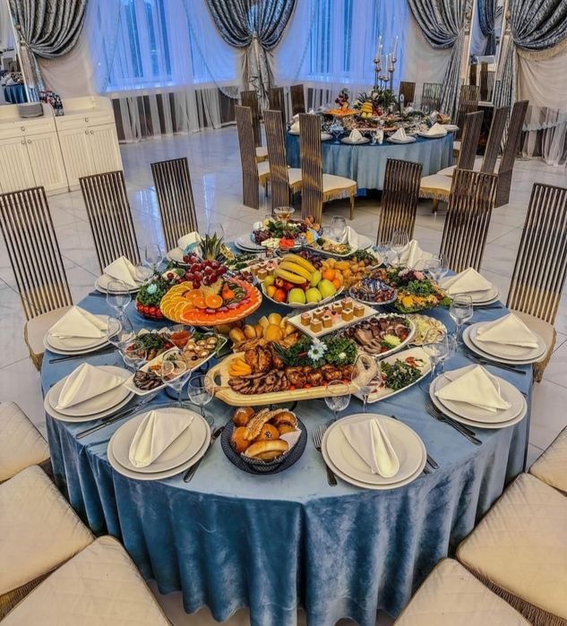 Повар на выезд  нарезка