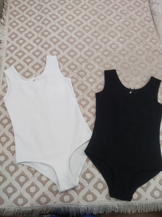 Продам Купальники на девочек.