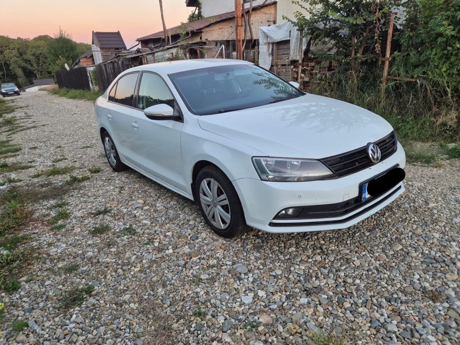 Vând Volkswagen Jetta /  2015 / 1.2 TSI / 6 trepte