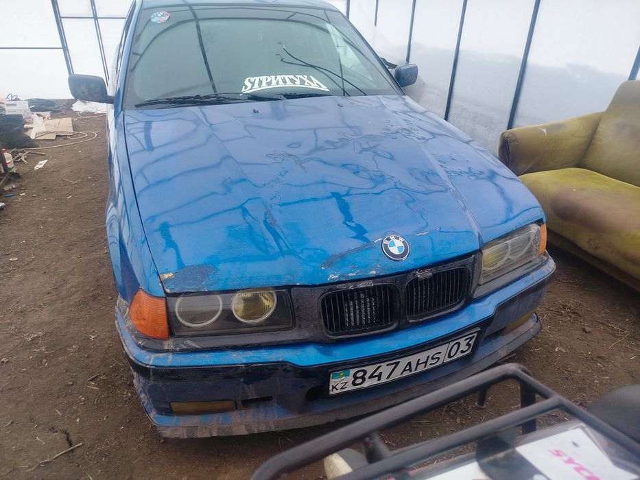 Продам БМВ е36..