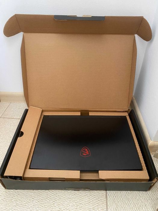 Laptop Gaming MSI RTX 3050 i5-11th ca Nou