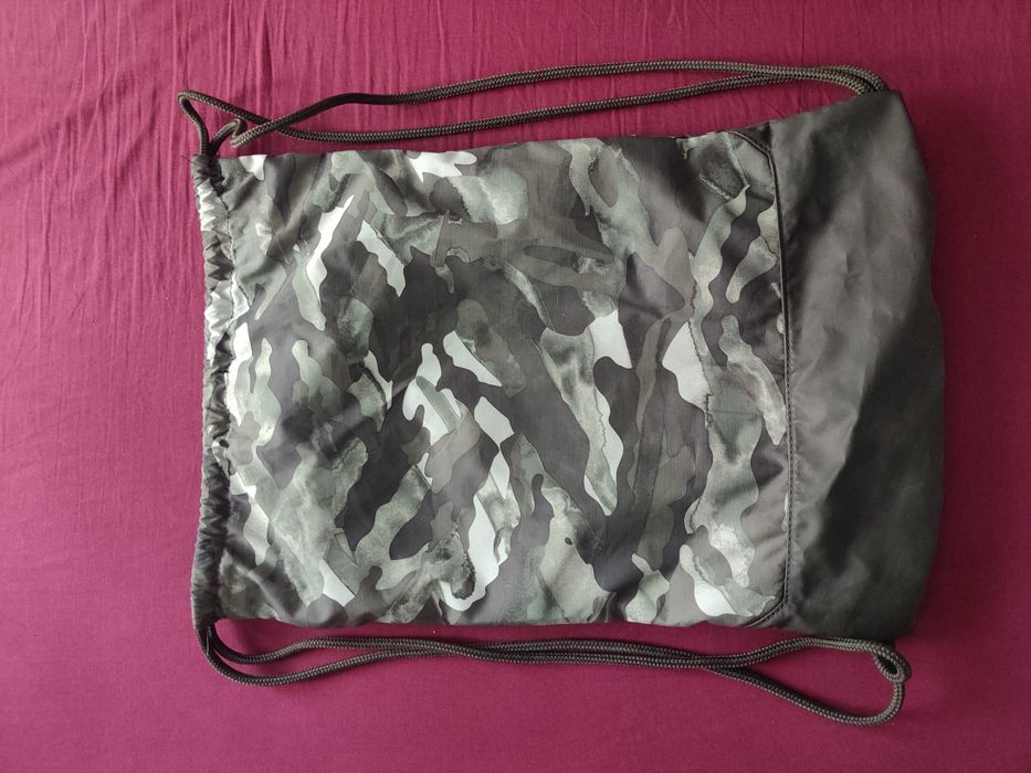 rucsac nike     .