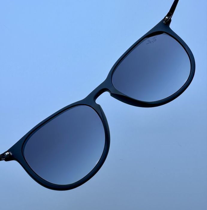 Ray Ban RB4171 Erika Matte Rubber Black/Grey Gradient/Made in Italy