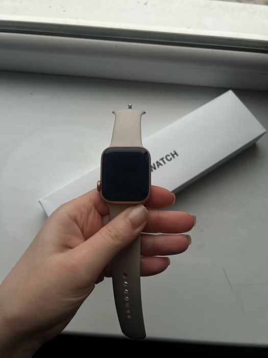 Смарт часы Apple Watch