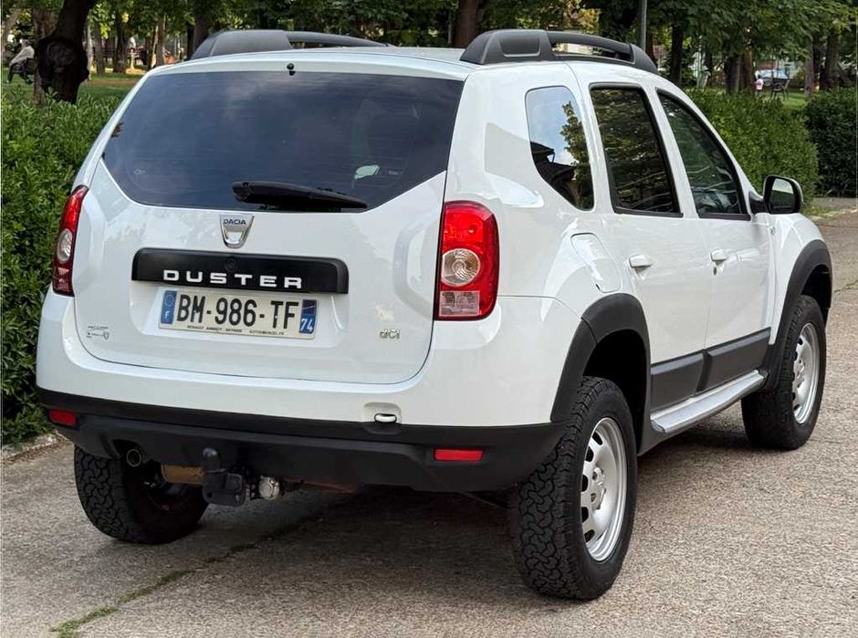 Dacia DUSTER 4x4 an 2013 -1.5 Diesel-EURO 5-Model INALTAT- Super INGRIJITA