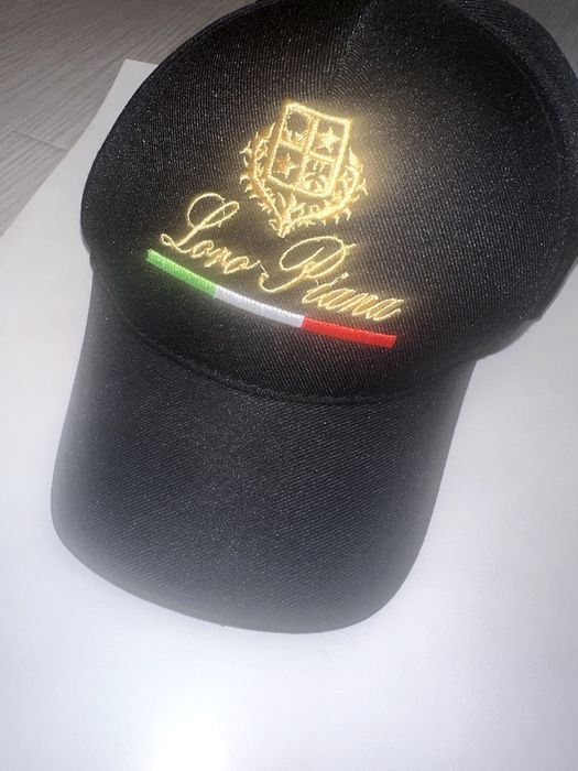 Кепка чёрная оригинал